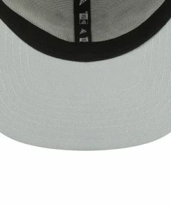 New Arrivals Planes (Sliver/black Snapback)