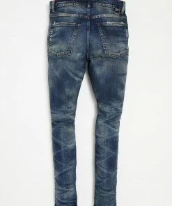 ARTMEETSCHAOZ Artmeetschaos (Blue “medium Wash Cut Jean) New Arrivals 7 ARTMEETSCHAOZ Artmeetschaos (Blue “medium Wash Cut Jean) New Arrivals