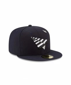 Planes (navy Crown Fitted Hat)