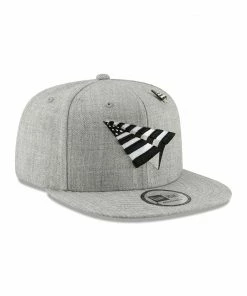 Planes (Grey Crown Old School Snapback) New Arrivals