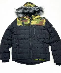 Hardsoda (black/camo Furry Jacket)