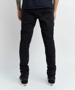 New Arrivals Reason (black Frasier Jean)