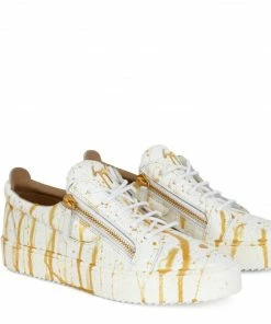Giuseppe Zanotti (white/gold Frankie Low Top Sneaker)