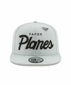 New Arrivals Planes (Sliver/black Snapback)