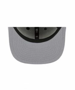 New Arrivals Planes (navy/Grey Crown Old School SnapBack)